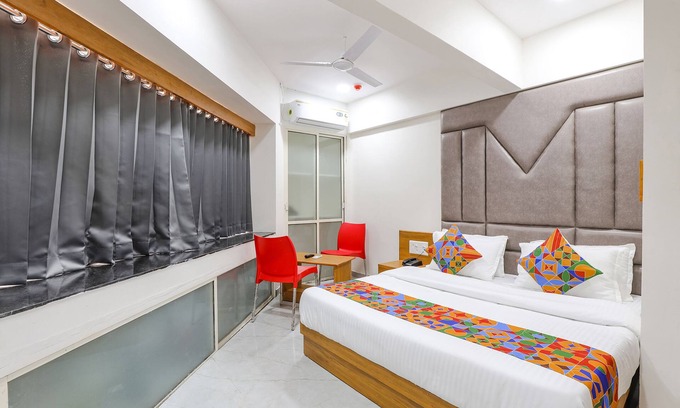 Gandhinagar Hotel | Fabhotel Crystal I