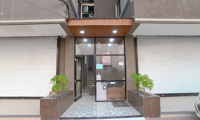 Indore Hotel | Fabhotel Dev'S Inn