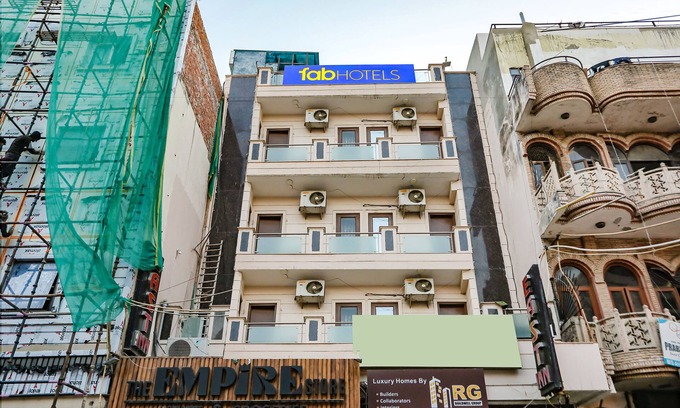 Patel Nagar Hotel | Fabhotel East Patel Nagar