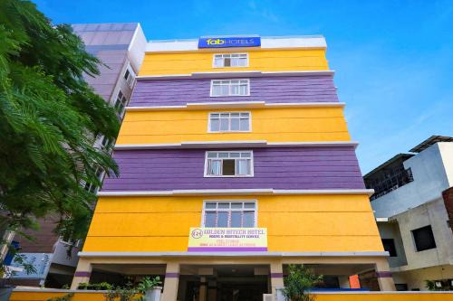 Madhapur Hotel | FabHotel Golden Hitech - Nr Hitech City