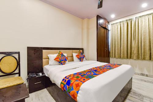 Mansarovar Hotel | FabHotel Golden Leaf