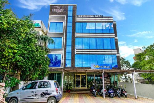 Dehradun Hotel | FabHotel Kenil Star