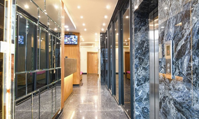 Park Street Hotel | Fabhotel Leela Inn