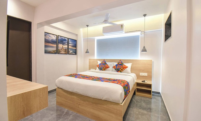 Clover Park Hotel | FabHotel Olive Suite
