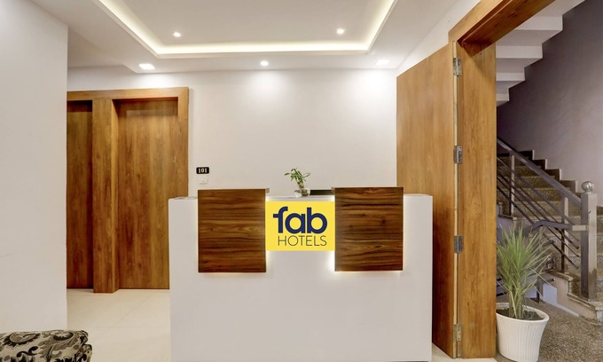 Bhopal Hotel | FabHotel Oriental