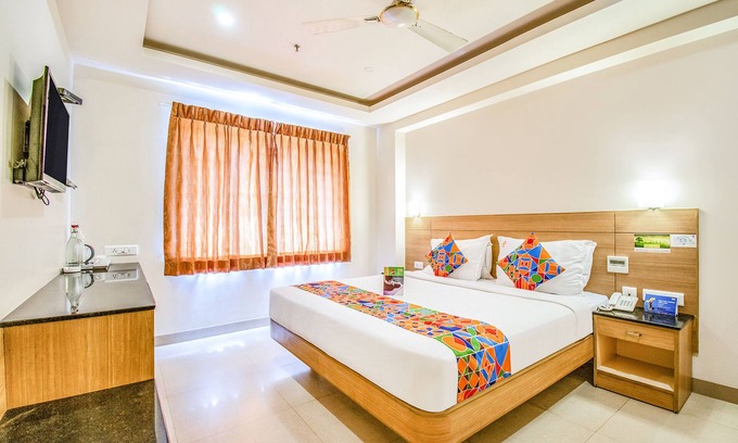 Gandhipuram Hotel | Fabhotel Prime Royal Castle