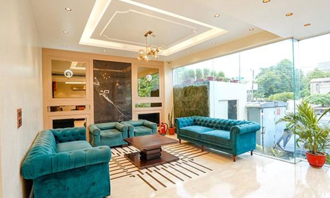 Ghaziabad Hotel | FabHotel Prime Tushar Elegant