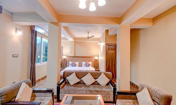 Rumtek Hotel | FabHotel The Grunge