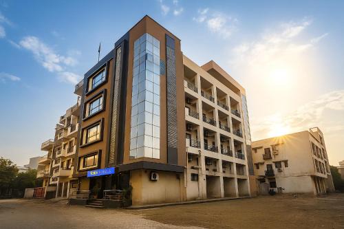 Sahibabad Hotel | FabHotel The Diamond