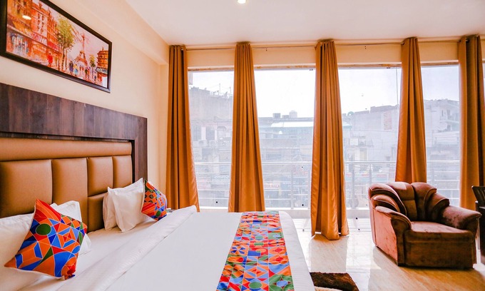 Mahipalpur Extension Hotel | Fabhotel The Kiara