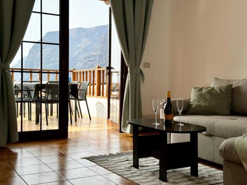 Los Gigantes Apartamento | Fabulous Ocean & Cliff View