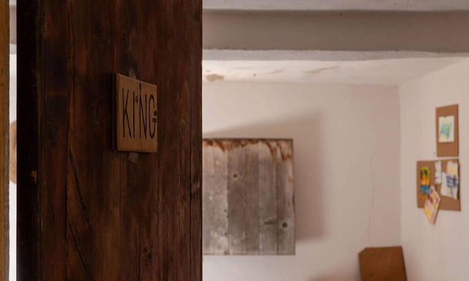 La Fortuna Cabina | Fabulous 4-bedroom surf lodge with Wifi in La Fortuna San Jose del Cabo