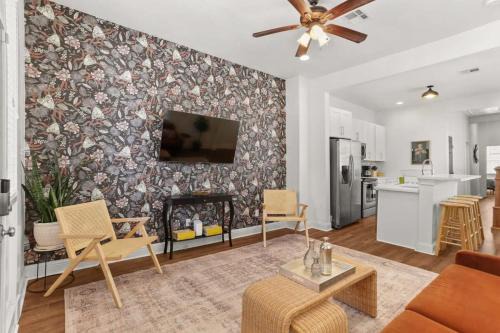 Saint Thomas Development Apartamento | Fabulous Classy and Comfy 3BD 2BA Home and Parking