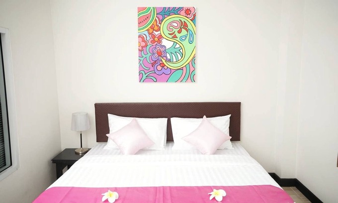 Sanambin Hotel | Fabulosa habitación con cama doble con ABF cerca del aeropuerto Don Mueang