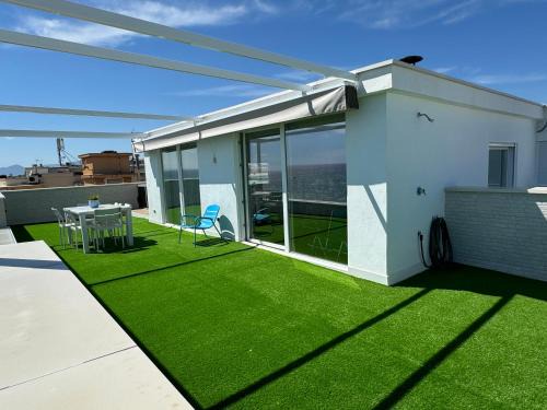 Centro de Salou Apartamento | Fabulous front sea penthouse