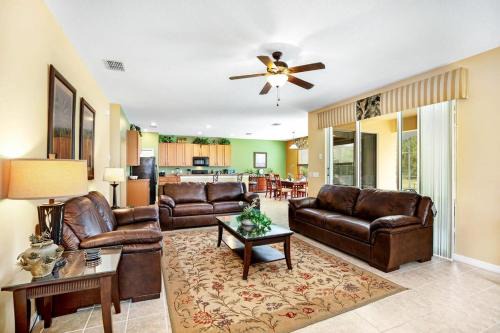 Watersong Casa | Fabulous Home with Relaxing South Facing Pool-417O