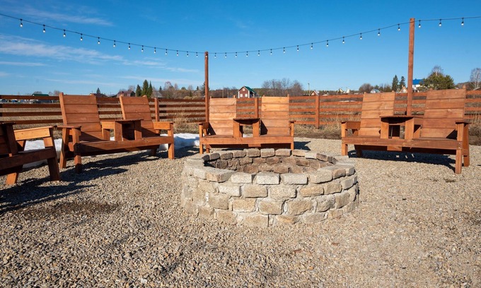 Wills Point Casa | Fabulous RV Park getaway in East Lake Tawakoni Texas No RVs for rent