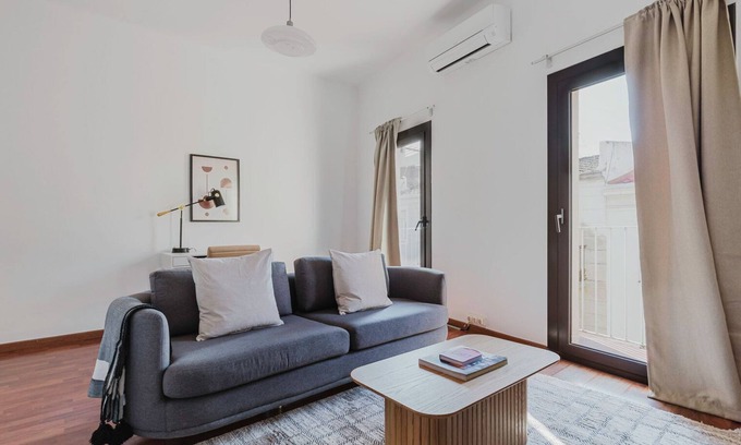 Sarria Apartamento | Fabulous Sarrià 1BR w/ Rooftop Terrace, by Blueground