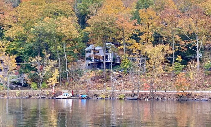 New Preston Casa | Fabulous year round waterfront retreat on Lake Waramaug