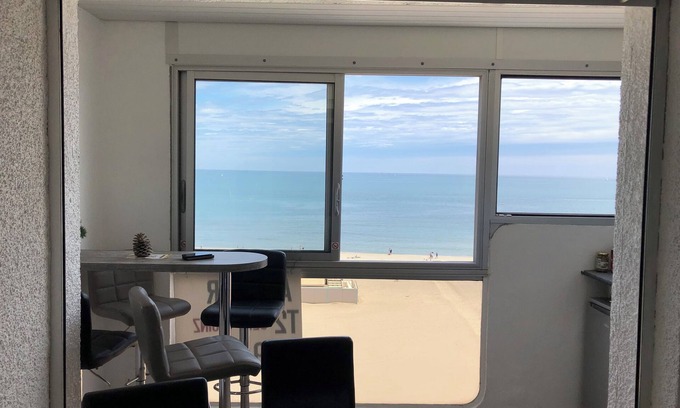 Mediterranee Apartamento | Face à la Mer Pour 4pers, Wifi Bbox, Parking Privé, Loggia vue sur le Canigou