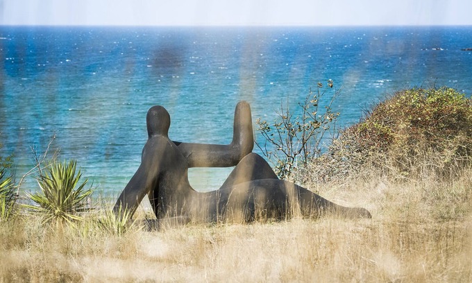 Saint-Coulomb Villa | Facing the sea-Artist's house of Colette-Calm and Nature in the middle of 4 hectares
