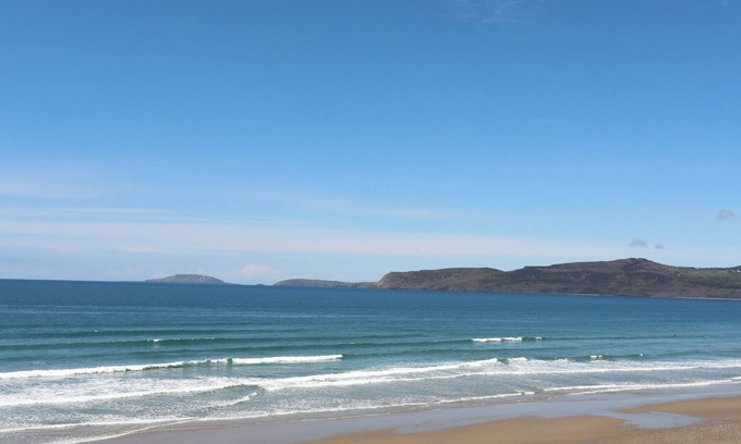 Llanengan Cabaña | FADRUN - 3 TY'N DON, pet friendly in Abersoch