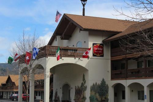 Downtown Leavenworth Hotel | FairBridge Inn & Suites Leavenworth