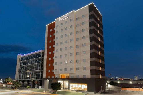 San Luis Potosí Hotel | Fairfield by Marriott Inn & Suites San Luis Potosi
