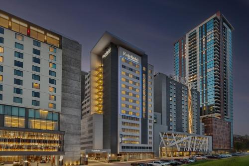 Rainey Street Historic District Hotel | Fairfield Inn & Suites Austin Downtown