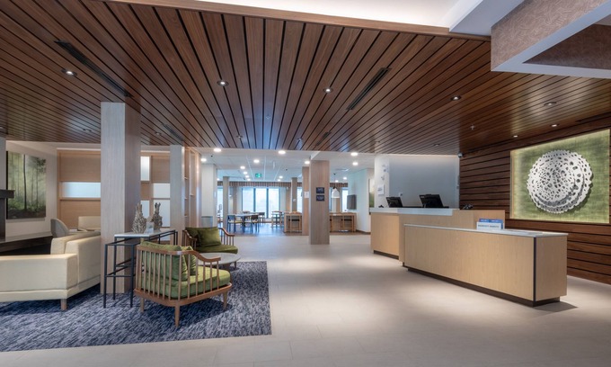 Revelstoke Hotel | Fairfield Inn & Suites by Marriott Revelstoke