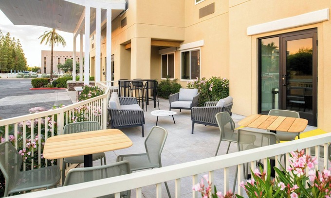 Scottsdale Osborn Plaza Apartamento | Fairfield Inn & Suites by Marriott Scottsdale Old Town