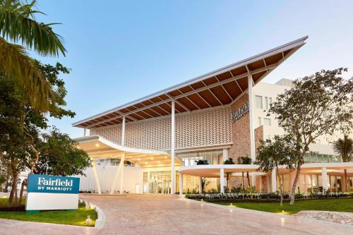 Alfredo V. Bonfil Hotel | Fairfield Inn & Suites by Marriott Cancun Airport