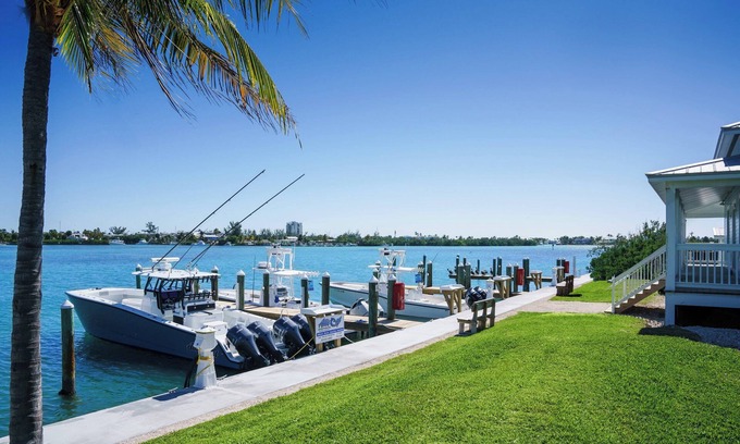 Marathon Hotel | Fairfield Inn & Suites by Marriott Marathon Florida Keys