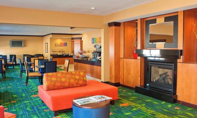 Ellendale Hotel | Fairfield Inn & Suites by Marriott Memphis East/Galleria