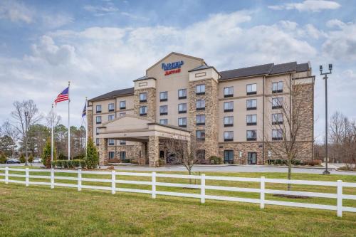 Elkin Hotel | Fairfield Inn Suites Elkin Jonesville