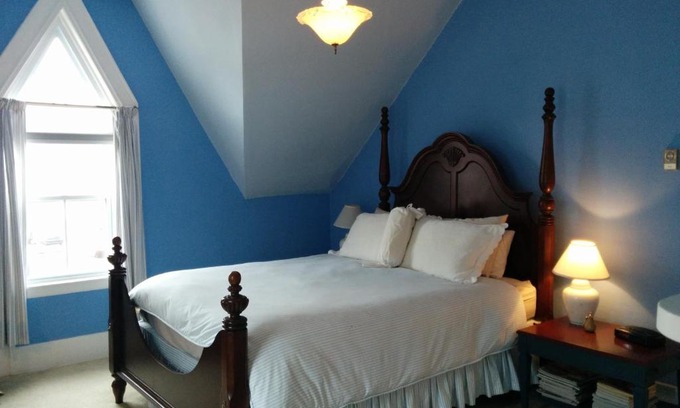 Mahone Bay Cama Y Desayuno | Fairmont House Bed & Breakfast