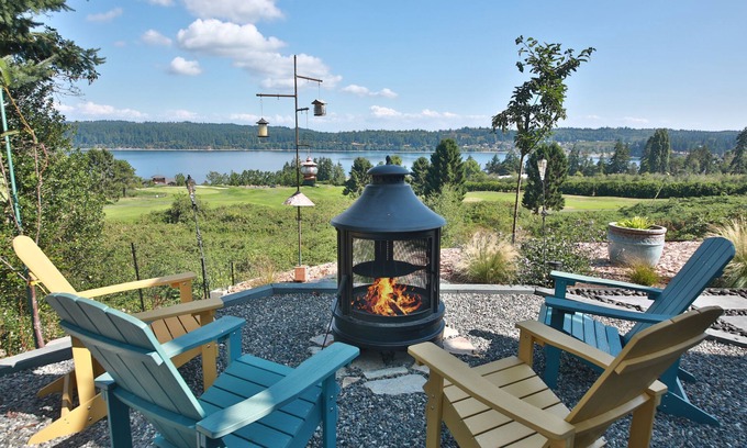 Freeland Casa | Fairway Harbor View by AvantStay | Outdoor Oasis