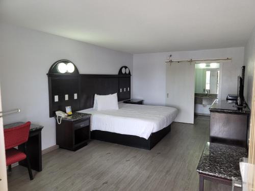 Fort Walton Beach Hotel | Fairway Inn