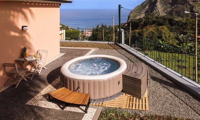 Sao Vicente Chalet De Esquí | Fajã do Amo by Atlantic Holiday