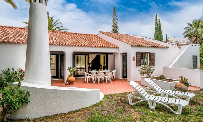 Alfa-Mar Villa | Falésia Beach Villa (S30)
