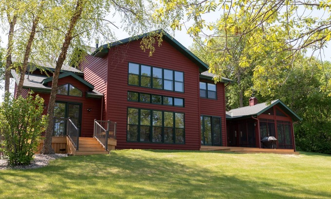 Battle Lake Casa | Fall Colors/ Bike Paths/ Parks / Snowmobile Trails /West Battle Lake / Fall Colors/