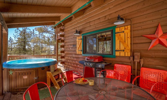 San Juan River Village Cabina | Last-Minute Summer Escape! 10% Discounts for August Only!