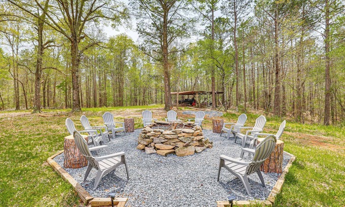 Titus Casa | Fall & Football Vibes: Titus Retreat w/ Game Room