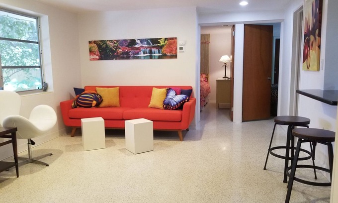 Osprey Village Casa | Fall is the best time! To vacation here, Avail ALL Autumn till NYE 2025!