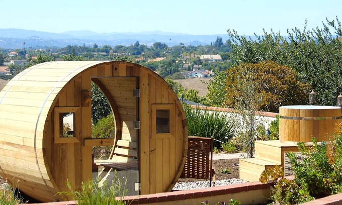 Fallbrook Casa | Fallbrook Retreat in the Heart San Diego Wine Country with Sauna + Cold Plunge