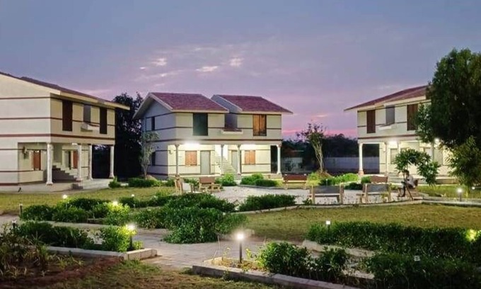 Sayla Hotel | Fame Food Sayla