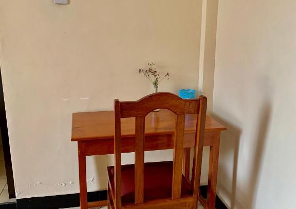 Moshi Casa | Familia guest house