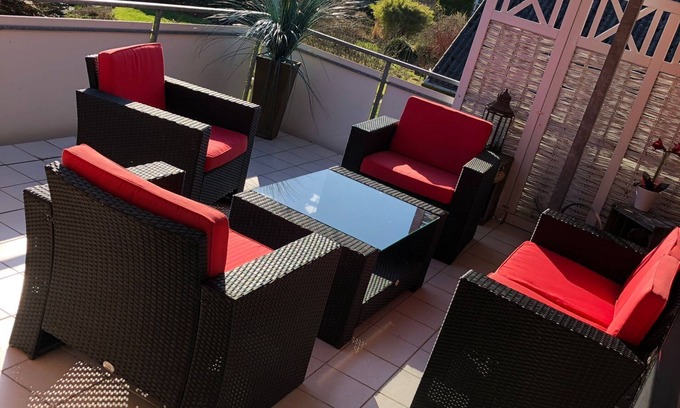 Fredenbeck Apartamento | Familien- und Haustierfreundliche Wohnung in Fredenbeck mit Dachterrasse & Kamin