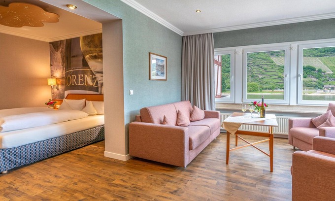Sankt Goar Casa | Familienzimmer Kabinett mit Rheinblick - Weinhotel Landsknecht