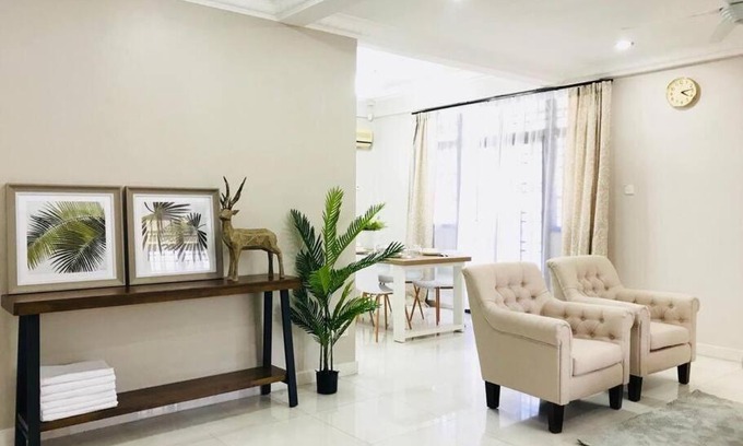 Bayan Lepas Casa | Family 4BR Landed House @ SPICE ARENA